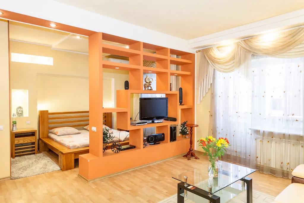 Apartment On Soborniy 177 Zaporizhia Extérieur photo